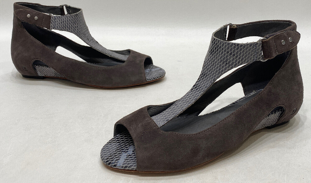 Tsubo Gerri Snake Print Womens Grey Leather T-Strap Sandals Size 6.5